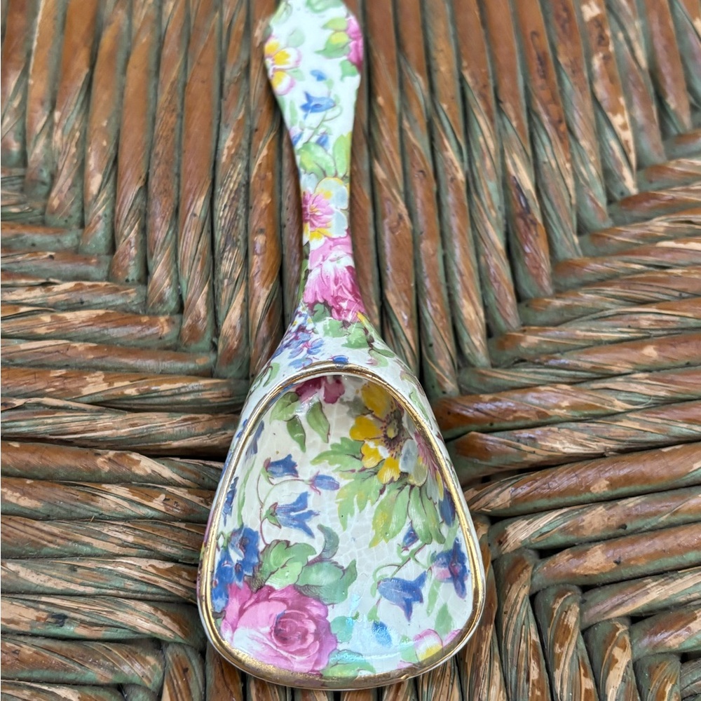 Royal Winton Summertime Porcelain Scoop - Picture 3 of 14